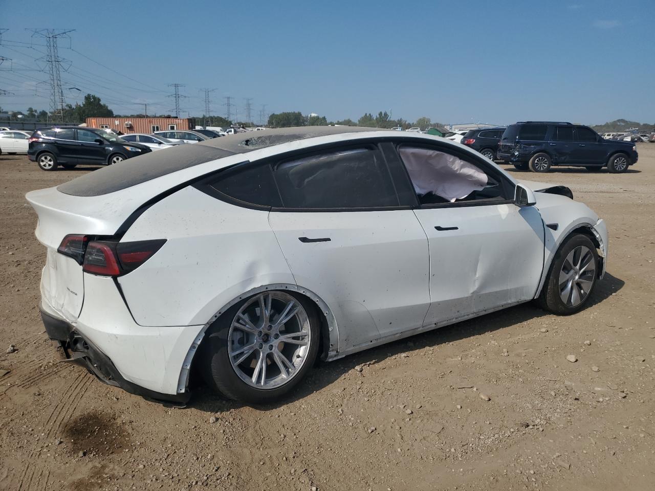 2023 TESLA MODEL Y