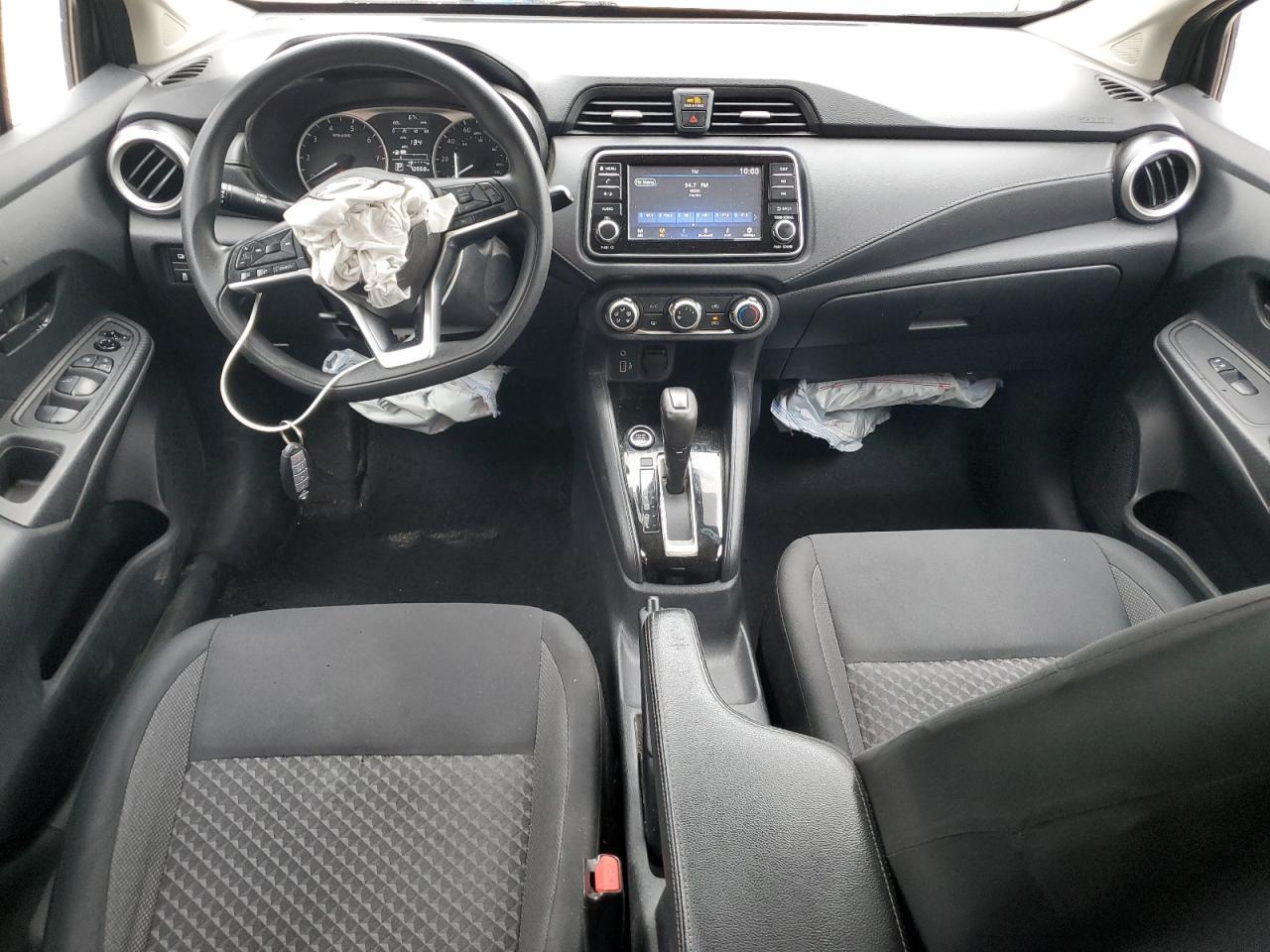 2020 NISSAN VERSA