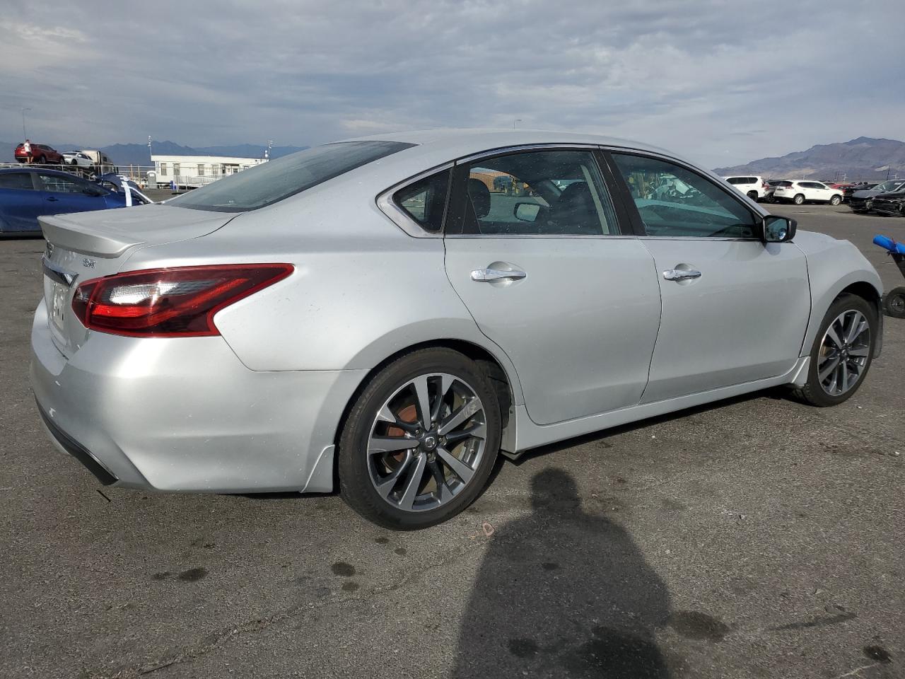 2017 NISSAN ALTIMA
