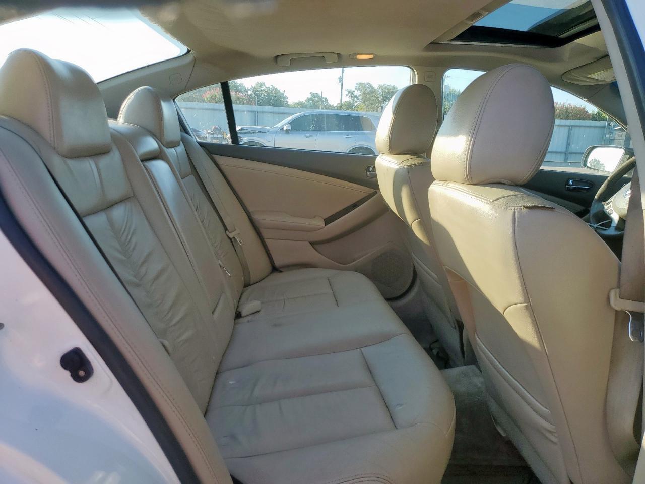 2012 NISSAN ALTIMA