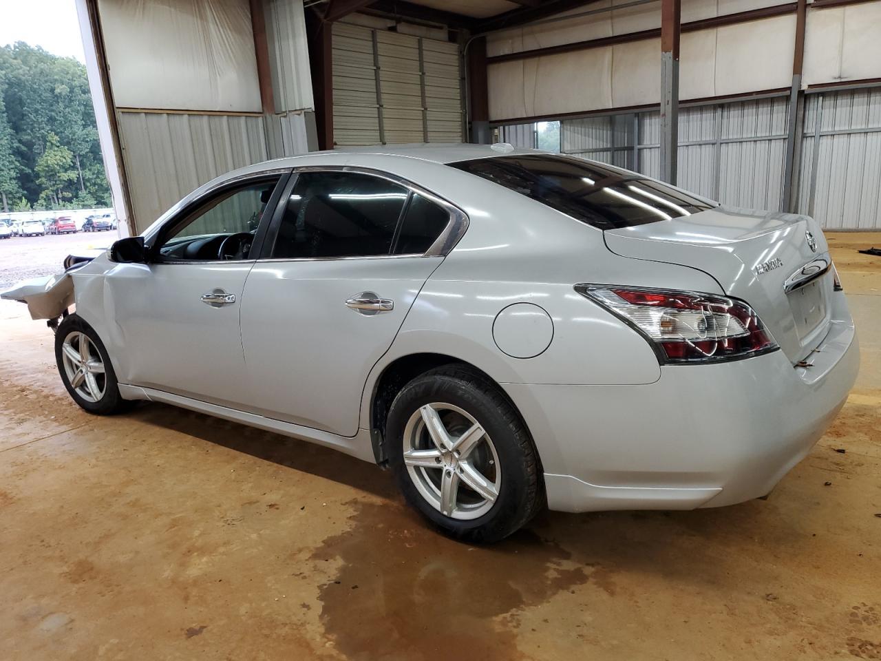 2012 NISSAN Maxima