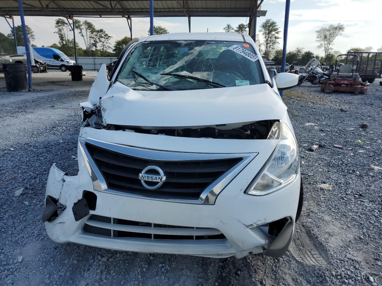 2018 NISSAN VERSA