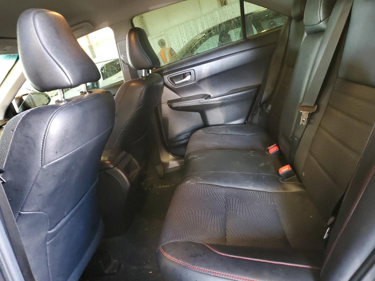 2017 TOYOTA CAMRY