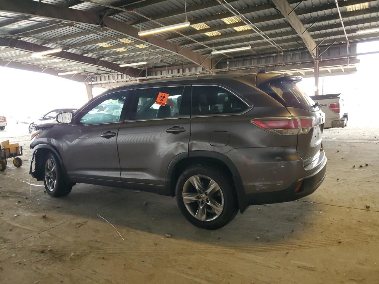 2014 TOYOTA HIGHLANDER
