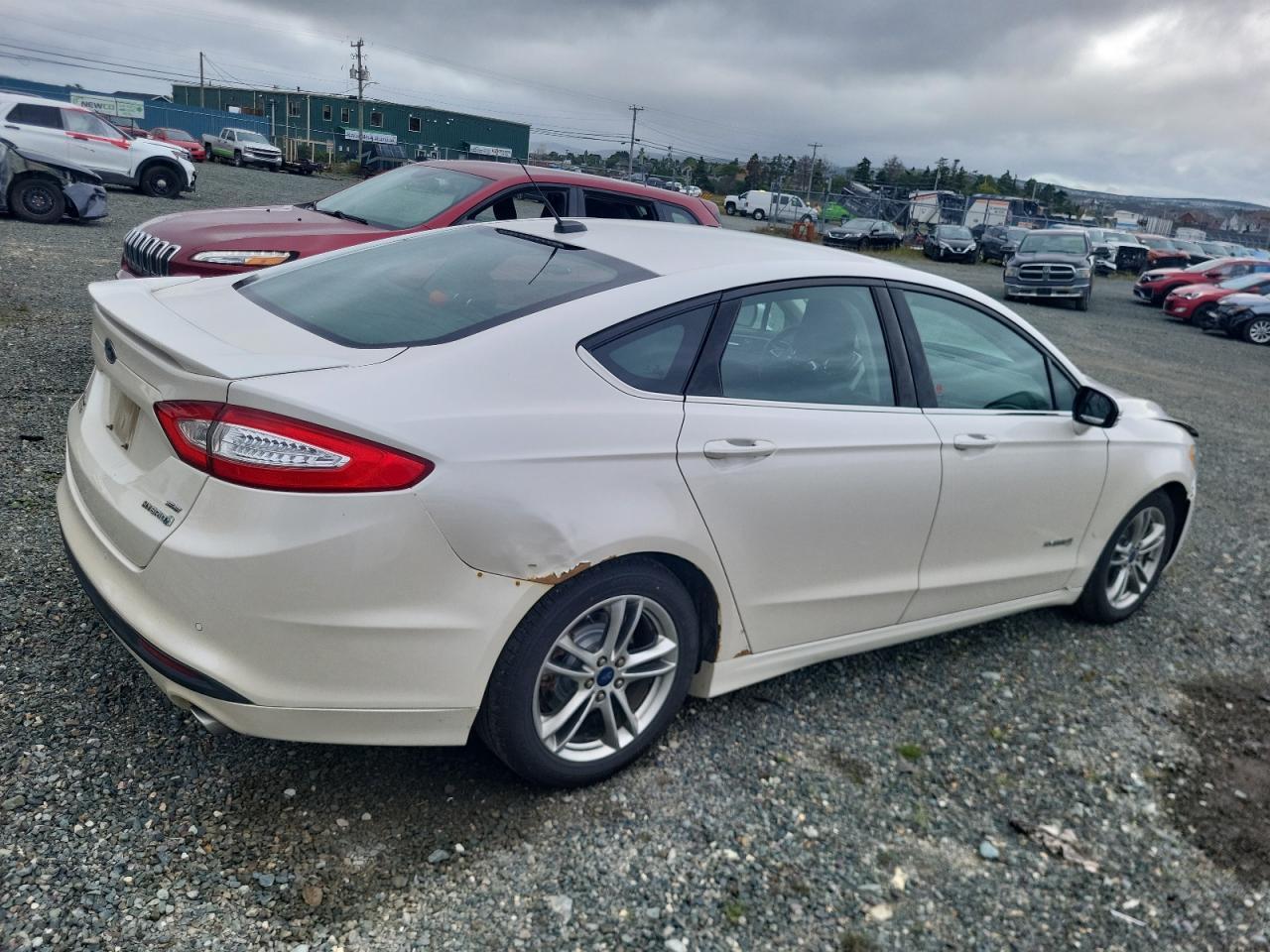 2015 FORD FUSION