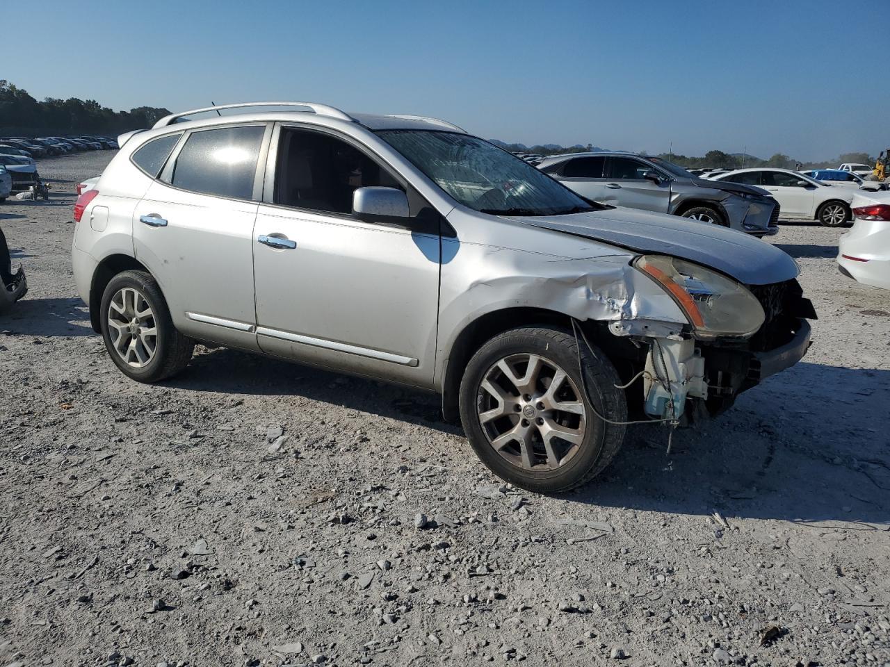 2013 NISSAN ROGUE