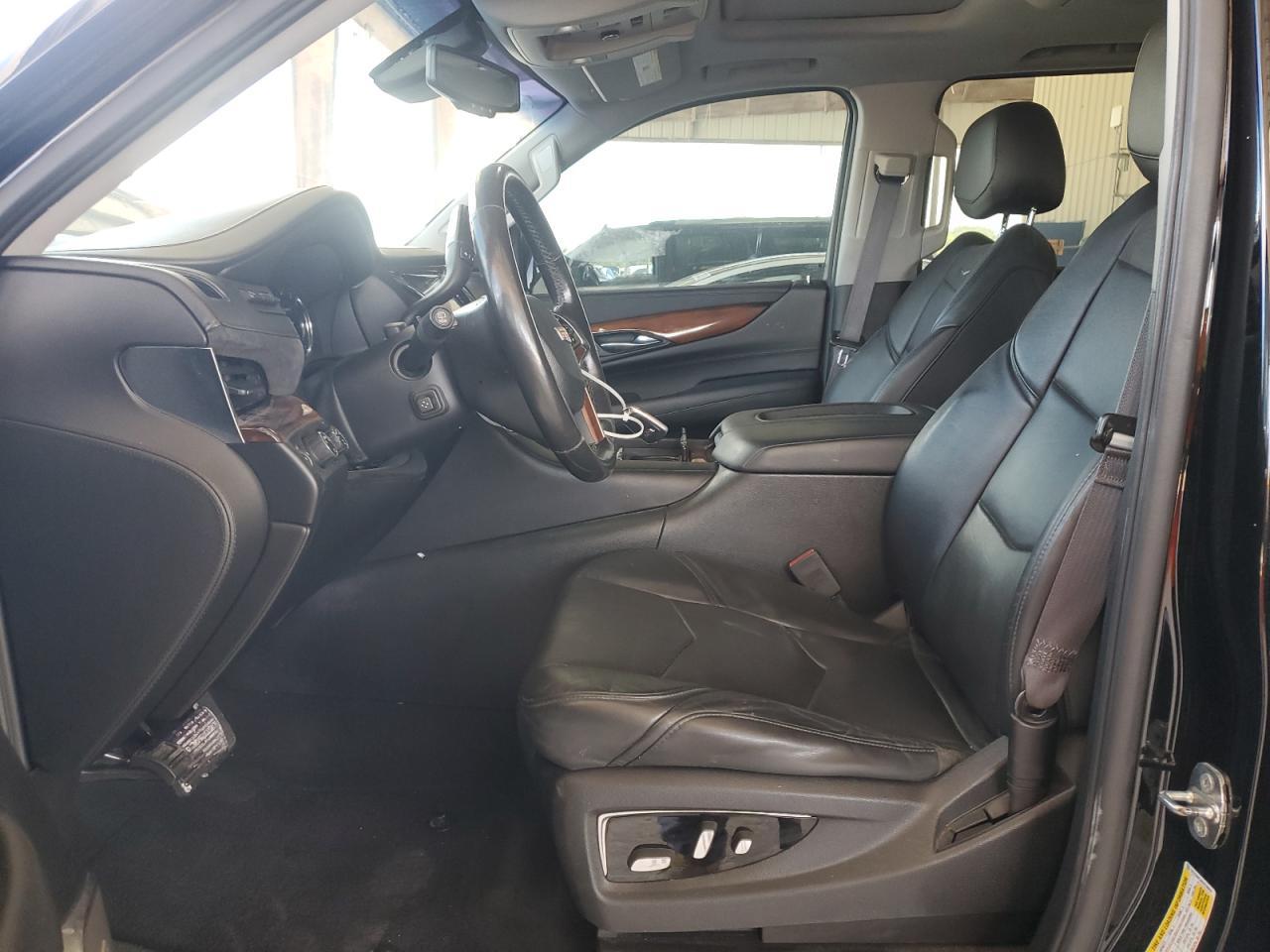 2016 CADILLAC Escalade ESV