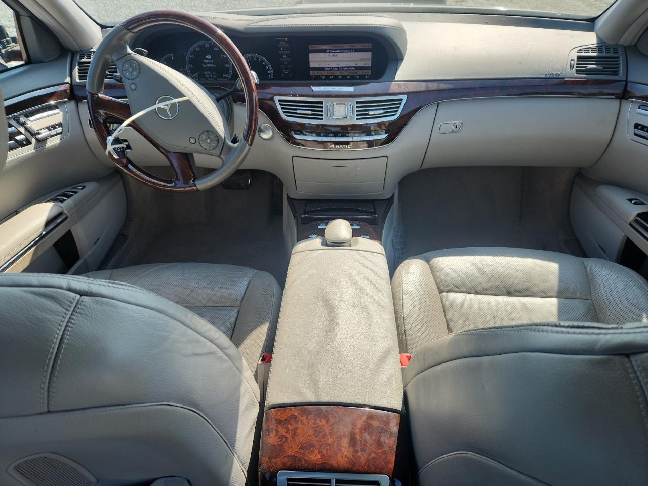 2011 MERCEDES-BENZ S-Class