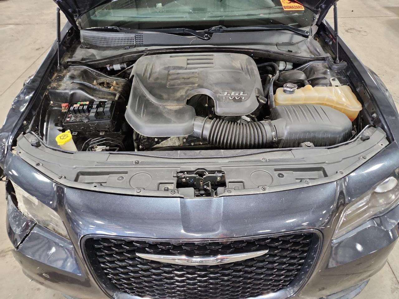 2016 CHRYSLER 300