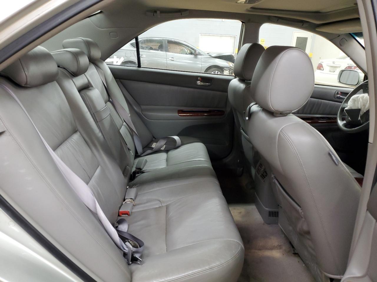 2005 TOYOTA CAMRY