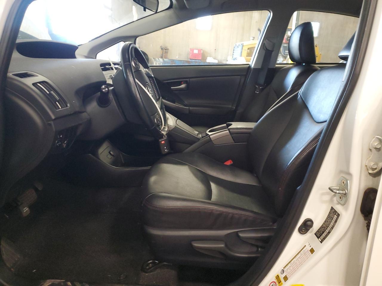 2013 TOYOTA PRIUS