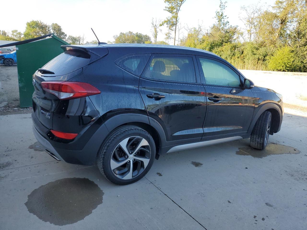 2017 HYUNDAI TUCSON