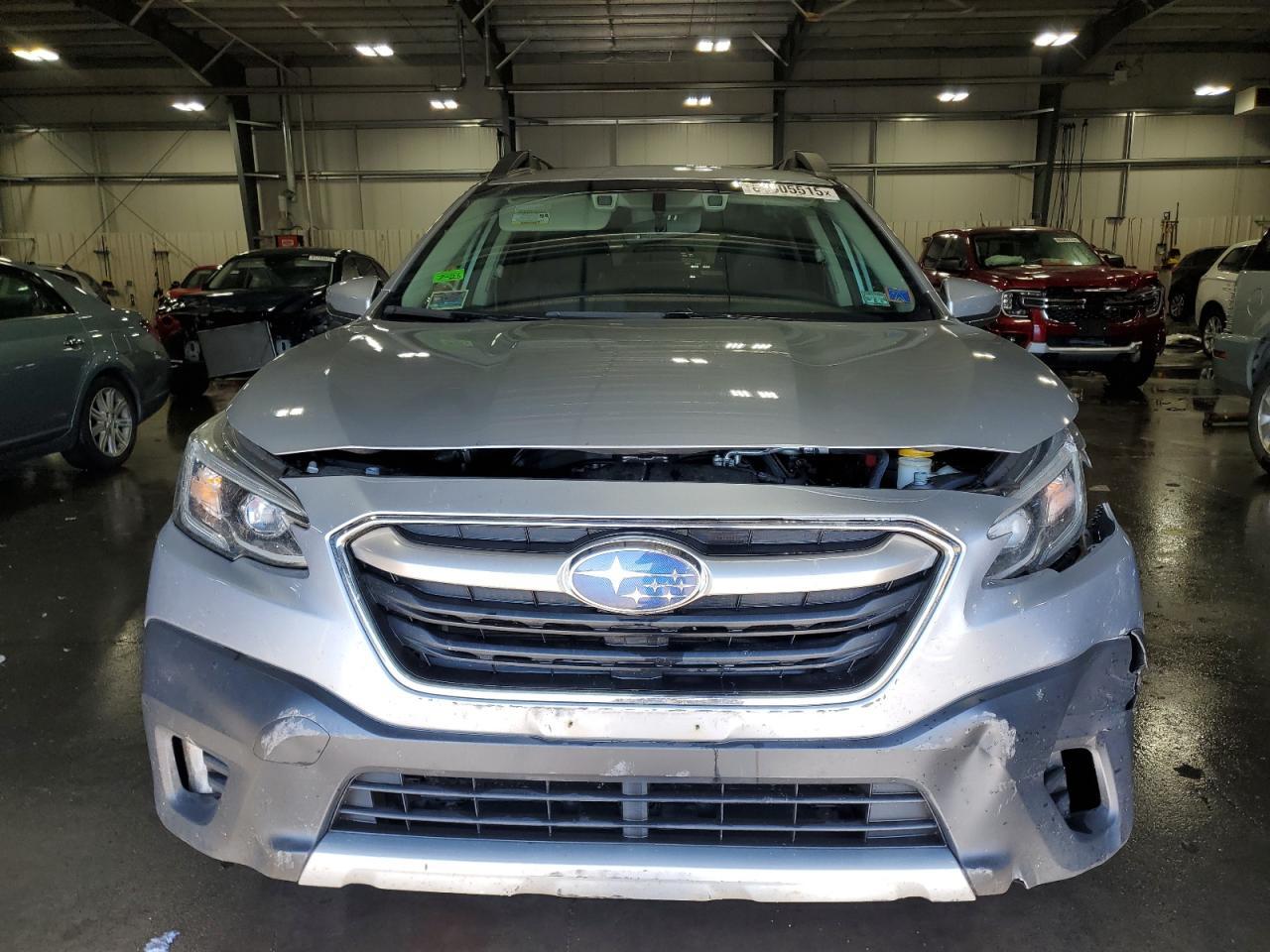 2021 SUBARU Outback