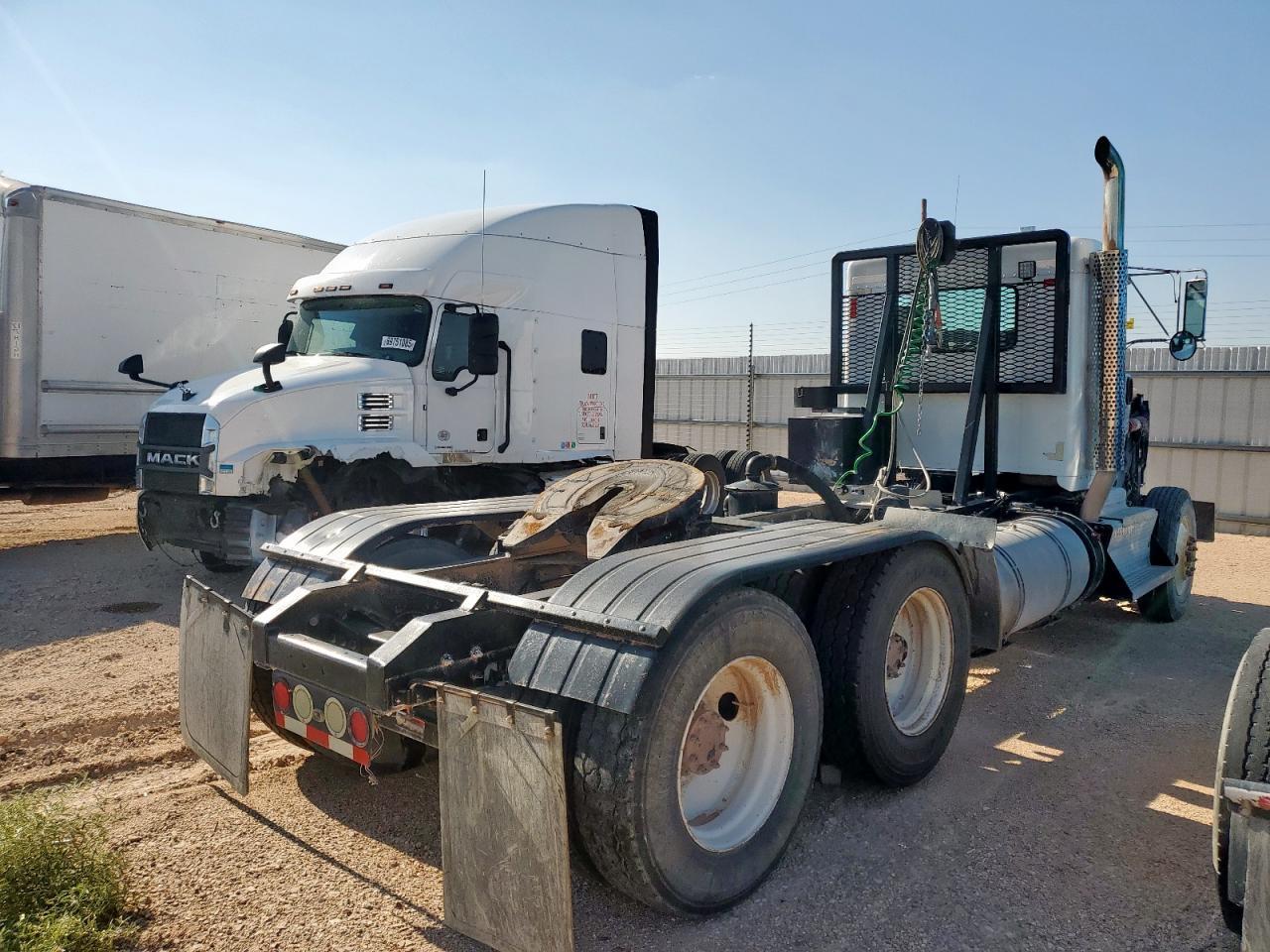 2012 Kw T800