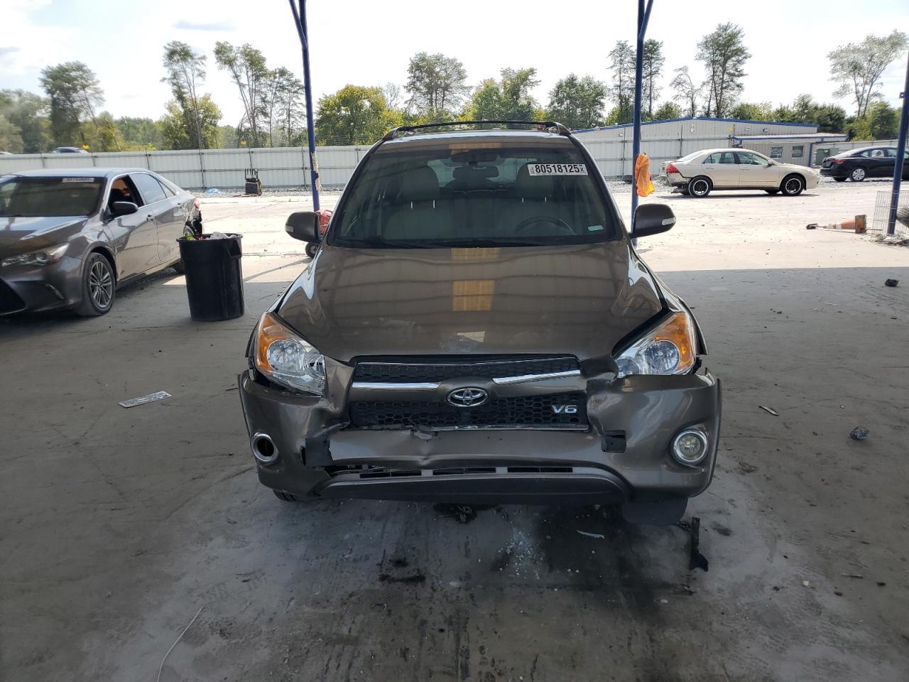 2011 TOYOTA RAV4