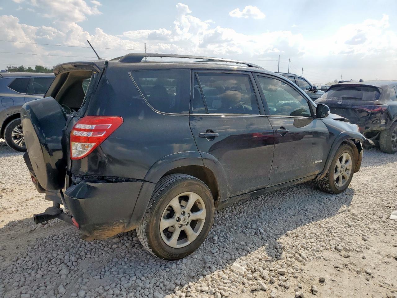 2012 TOYOTA RAV4