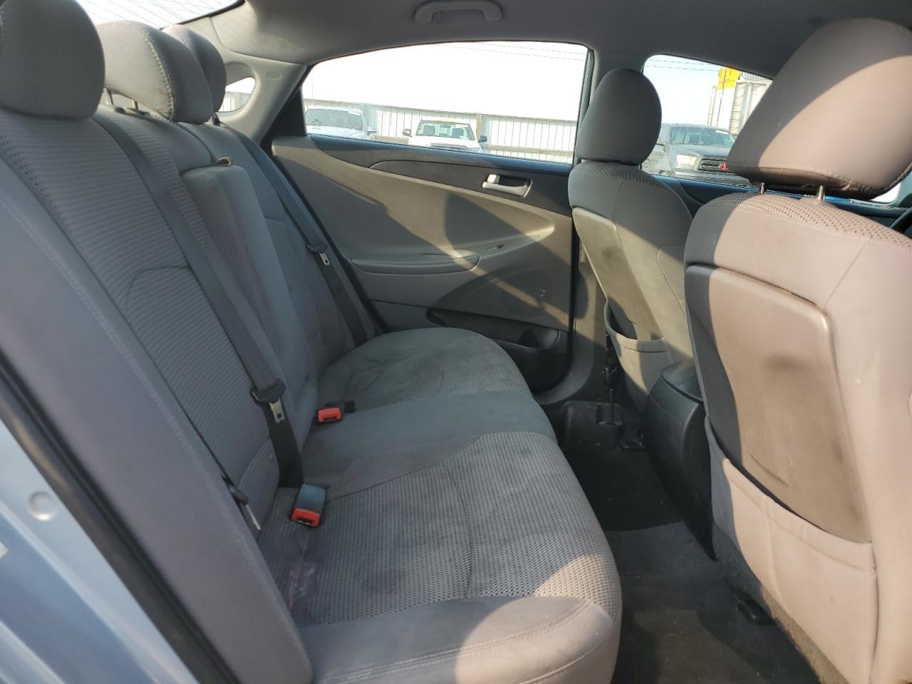 2011 HYUNDAI SONATA