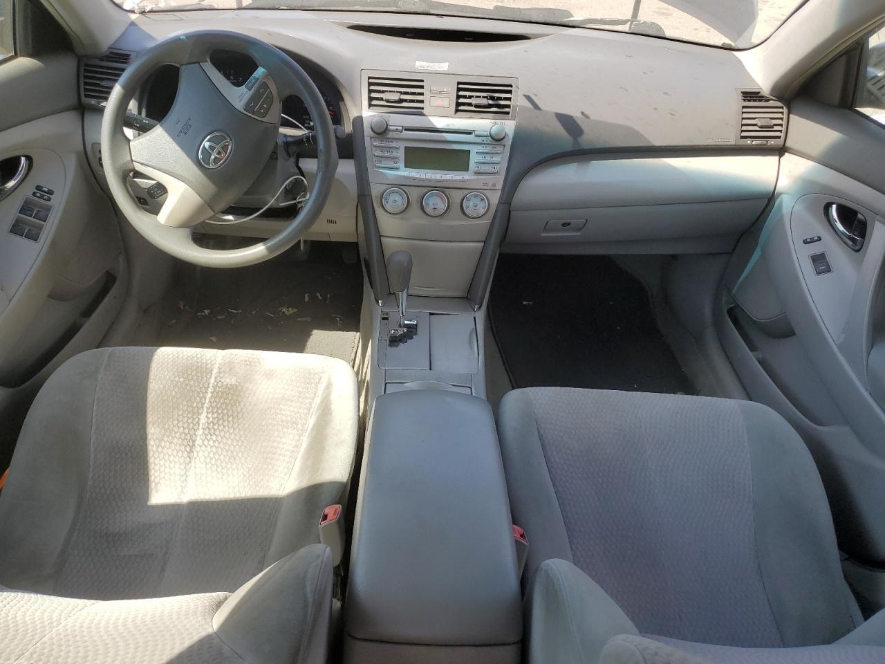2011 TOYOTA CAMRY