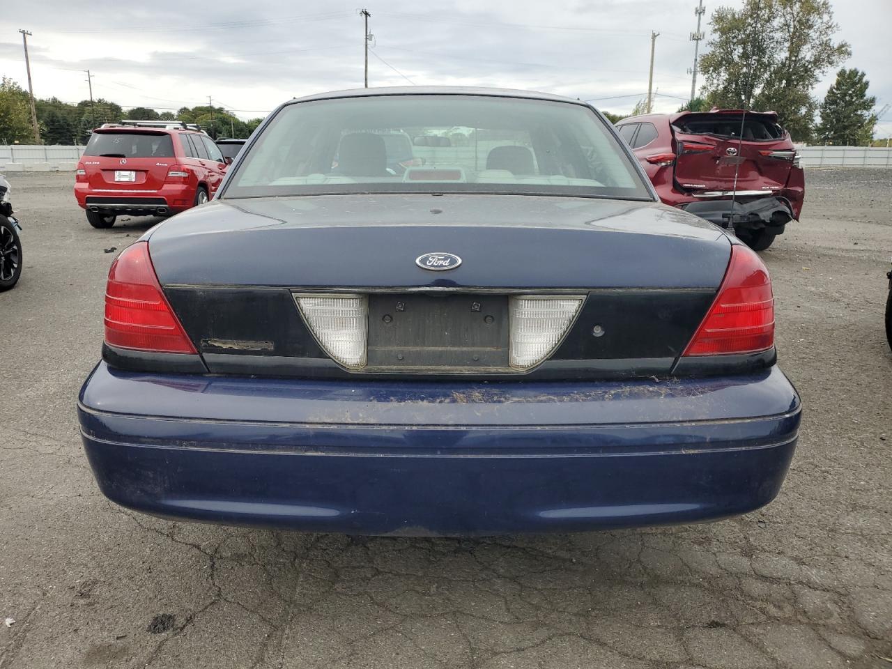 2005 FORD Crown Victoria