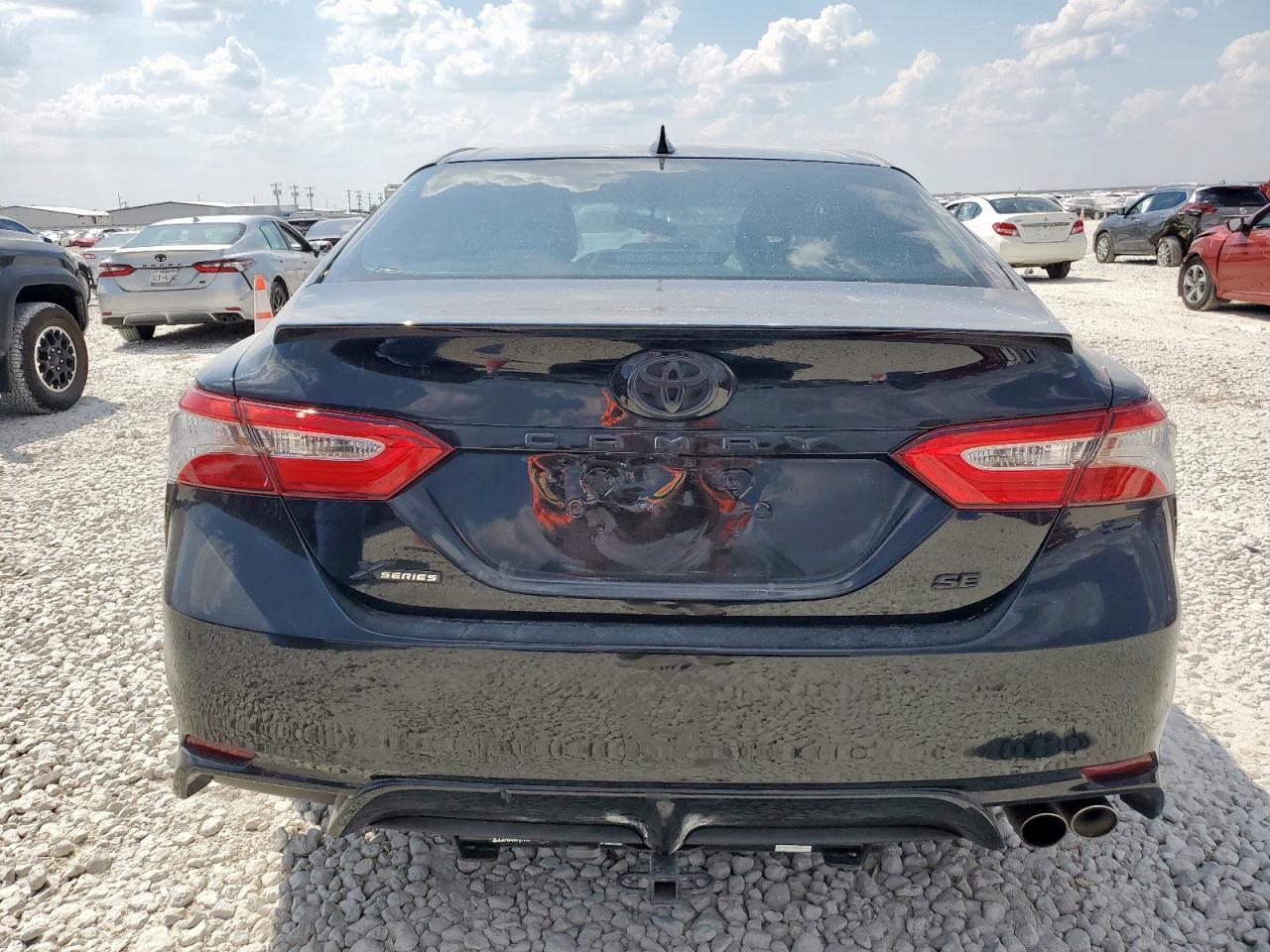 2019 TOYOTA CAMRY