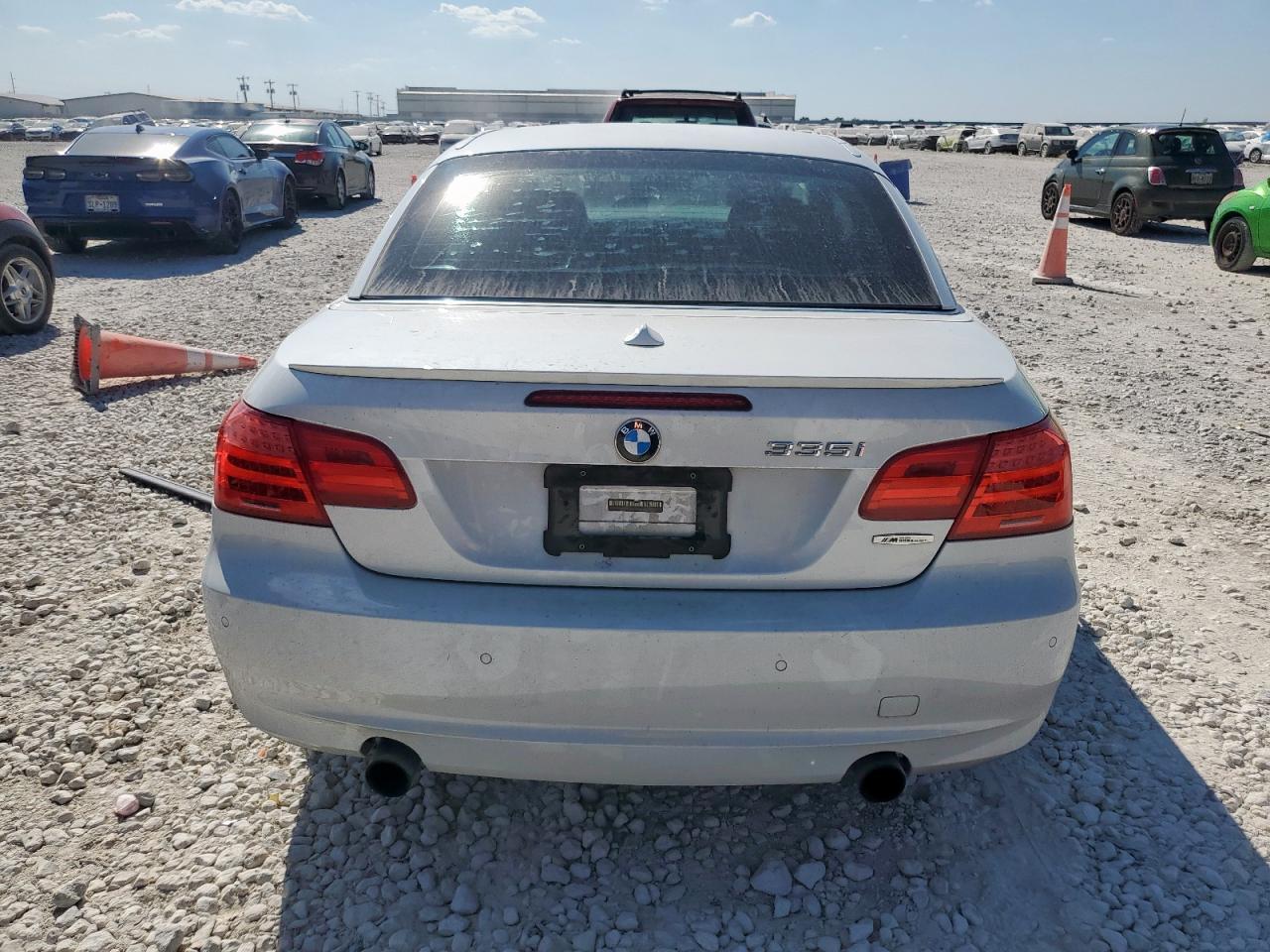 2011 BMW 3 SERIES
