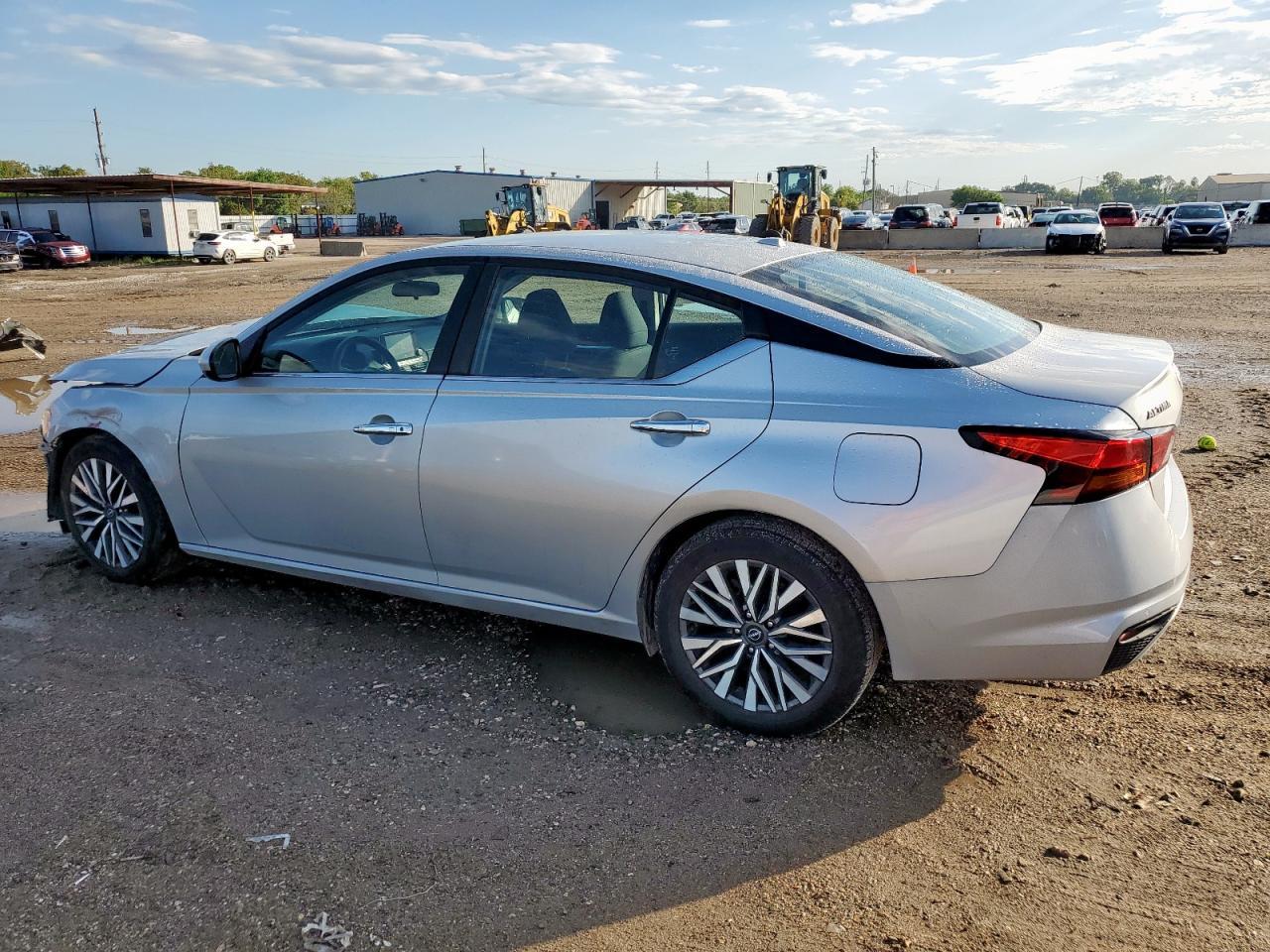 2023 NISSAN ALTIMA
