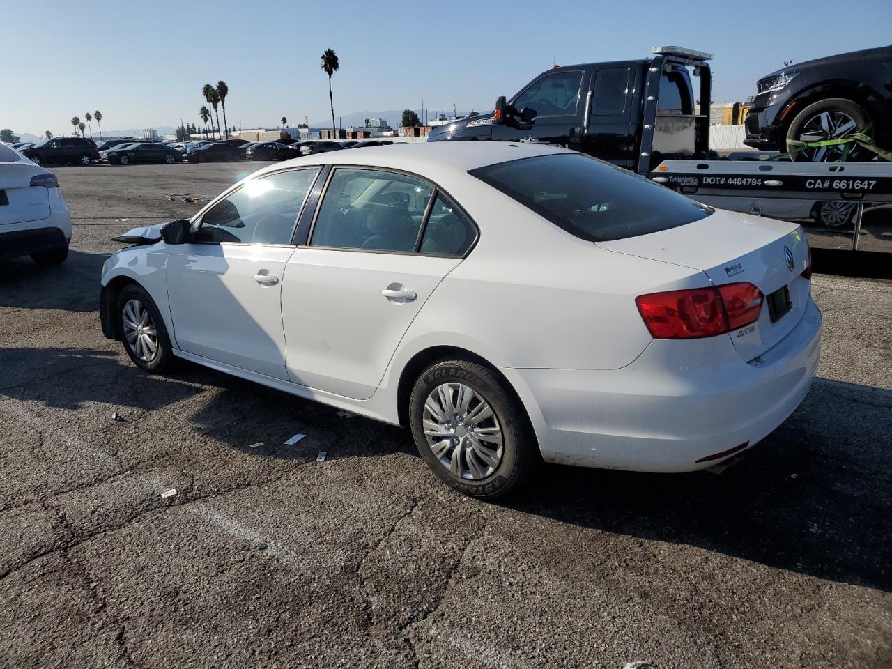 2011 VOLKSWAGEN JETTA