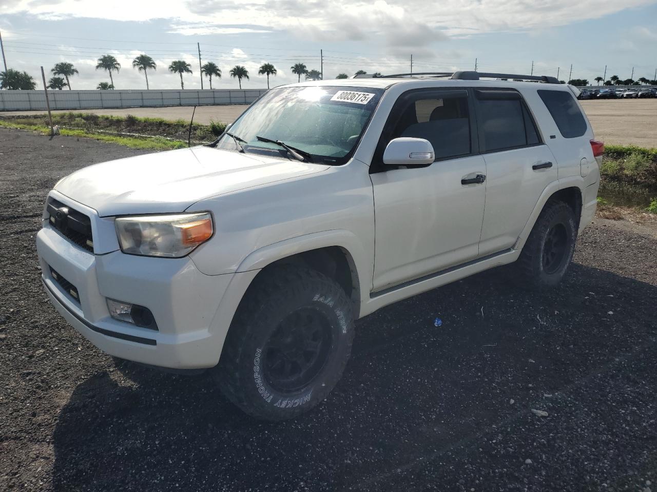 2013 TOYOTA 4Runner