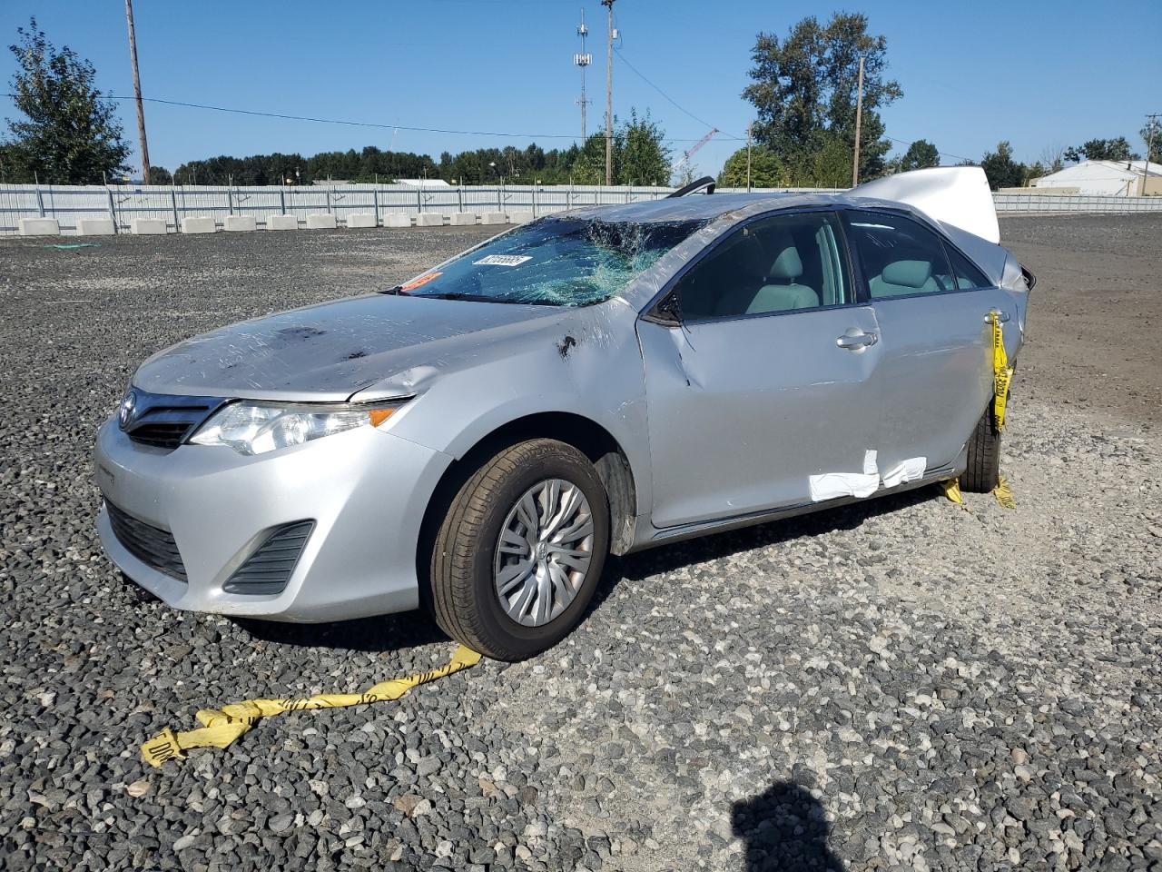 2014 TOYOTA CAMRY