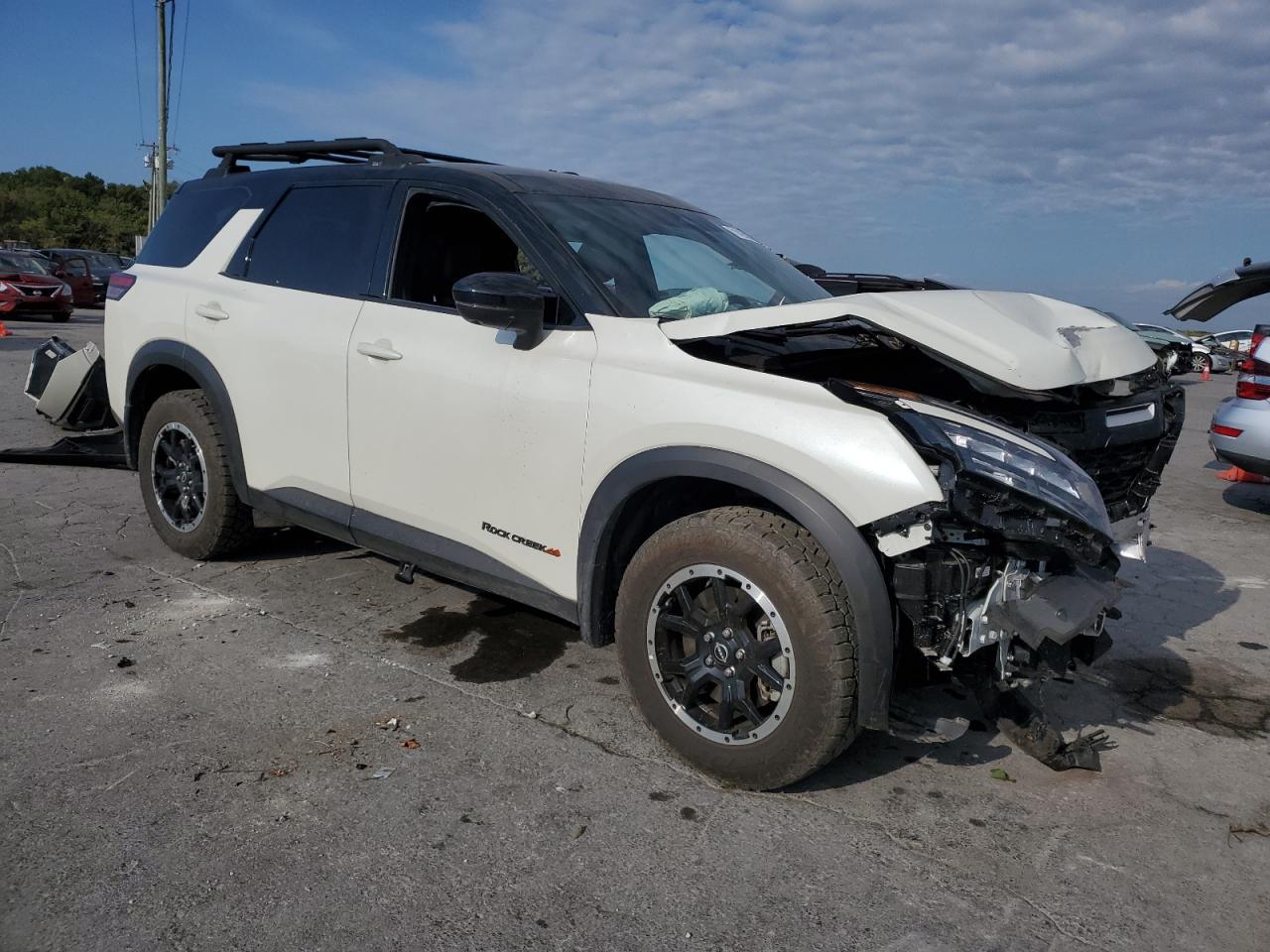 2024 NISSAN PATHFINDER