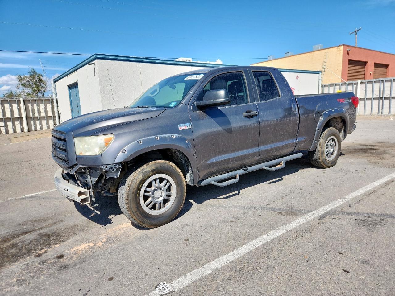 2011 TOYOTA TUNDRA