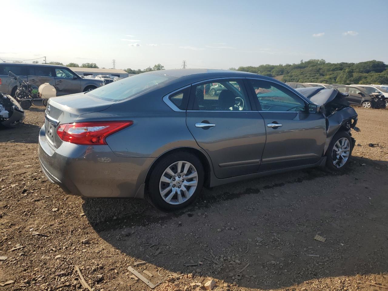 2017 NISSAN ALTIMA