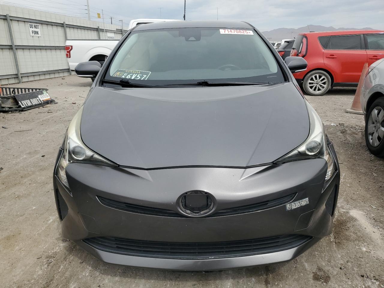 2017 TOYOTA PRIUS
