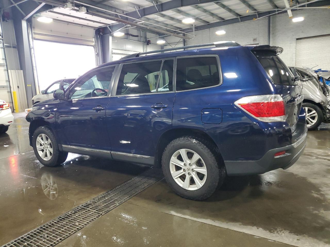 2012 TOYOTA HIGHLANDER