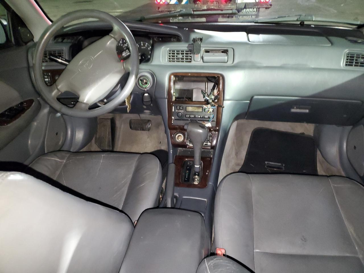 2001 TOYOTA CAMRY