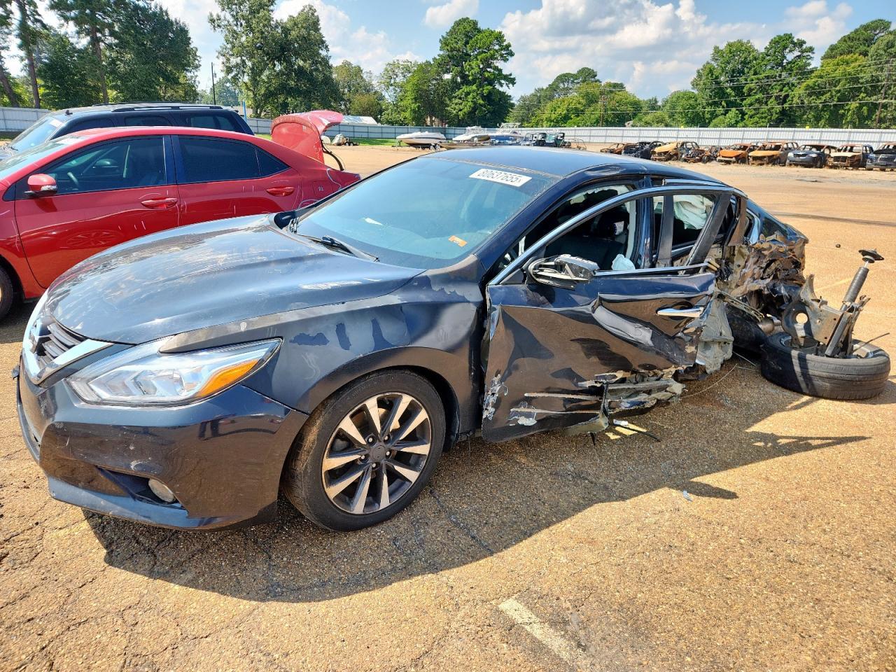 2017 NISSAN ALTIMA
