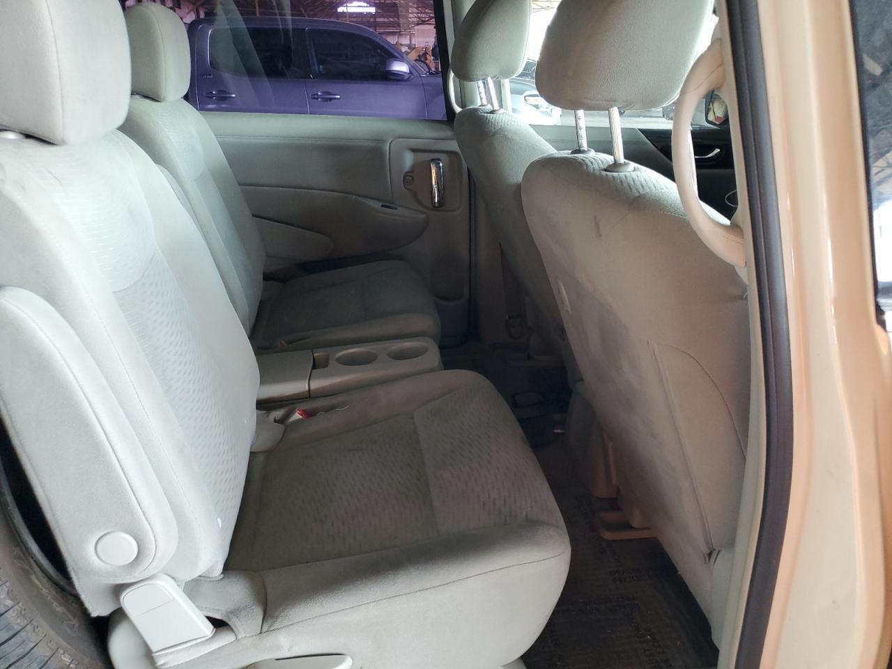 2014 NISSAN Quest