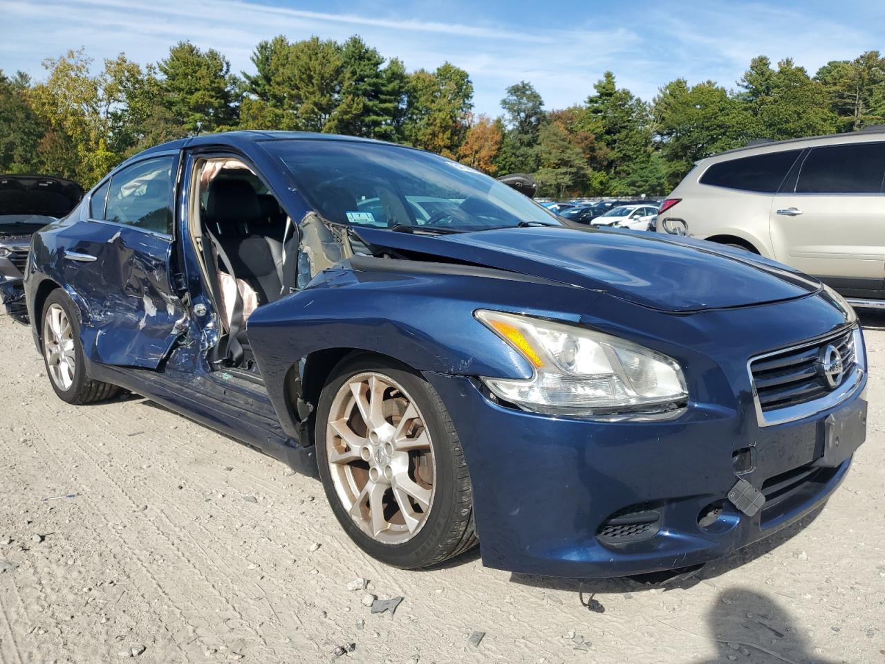 2014 NISSAN Maxima
