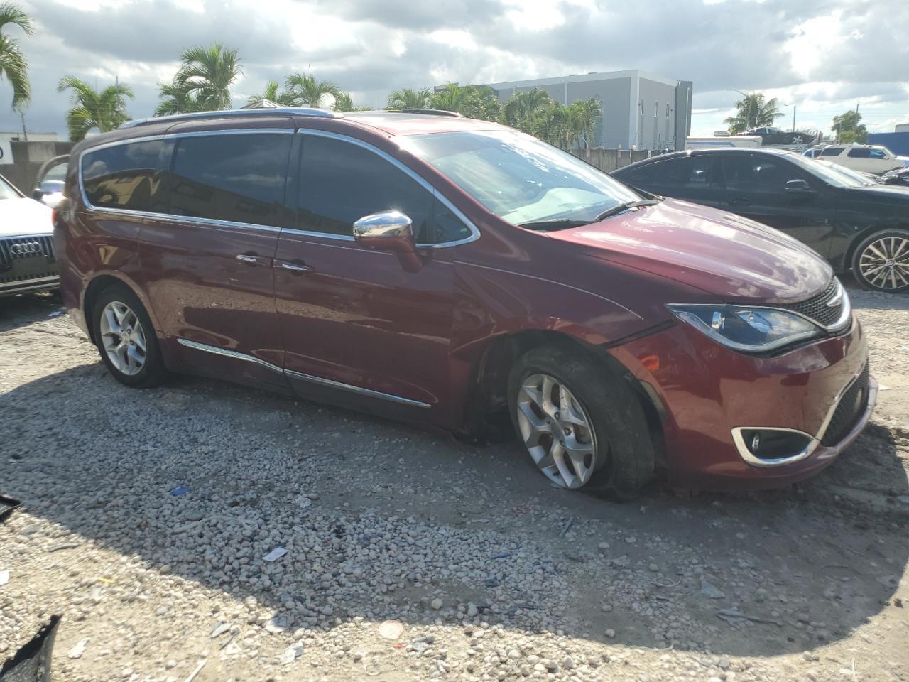 2020 CHRYSLER Pacifica