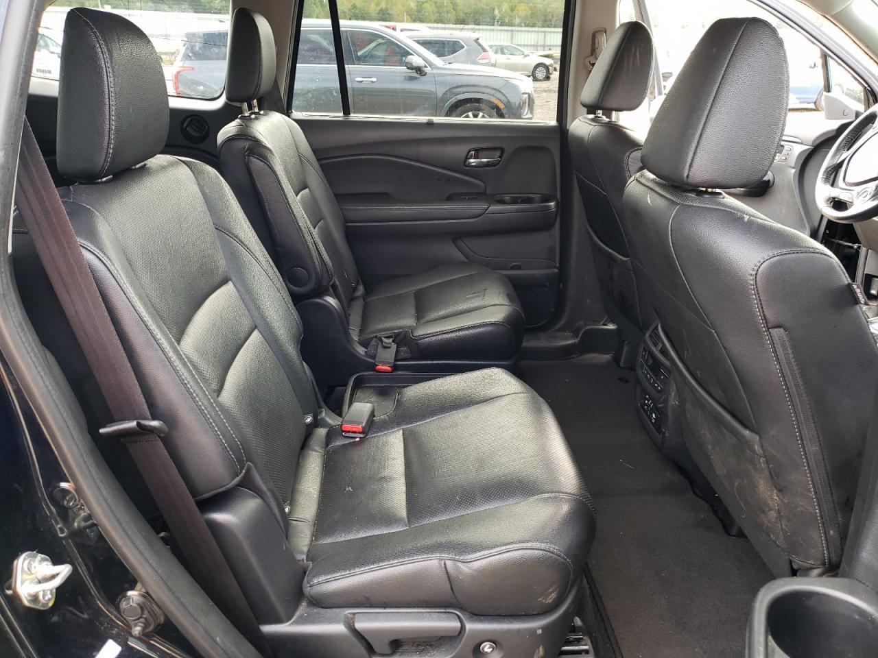 2016 HONDA PILOT