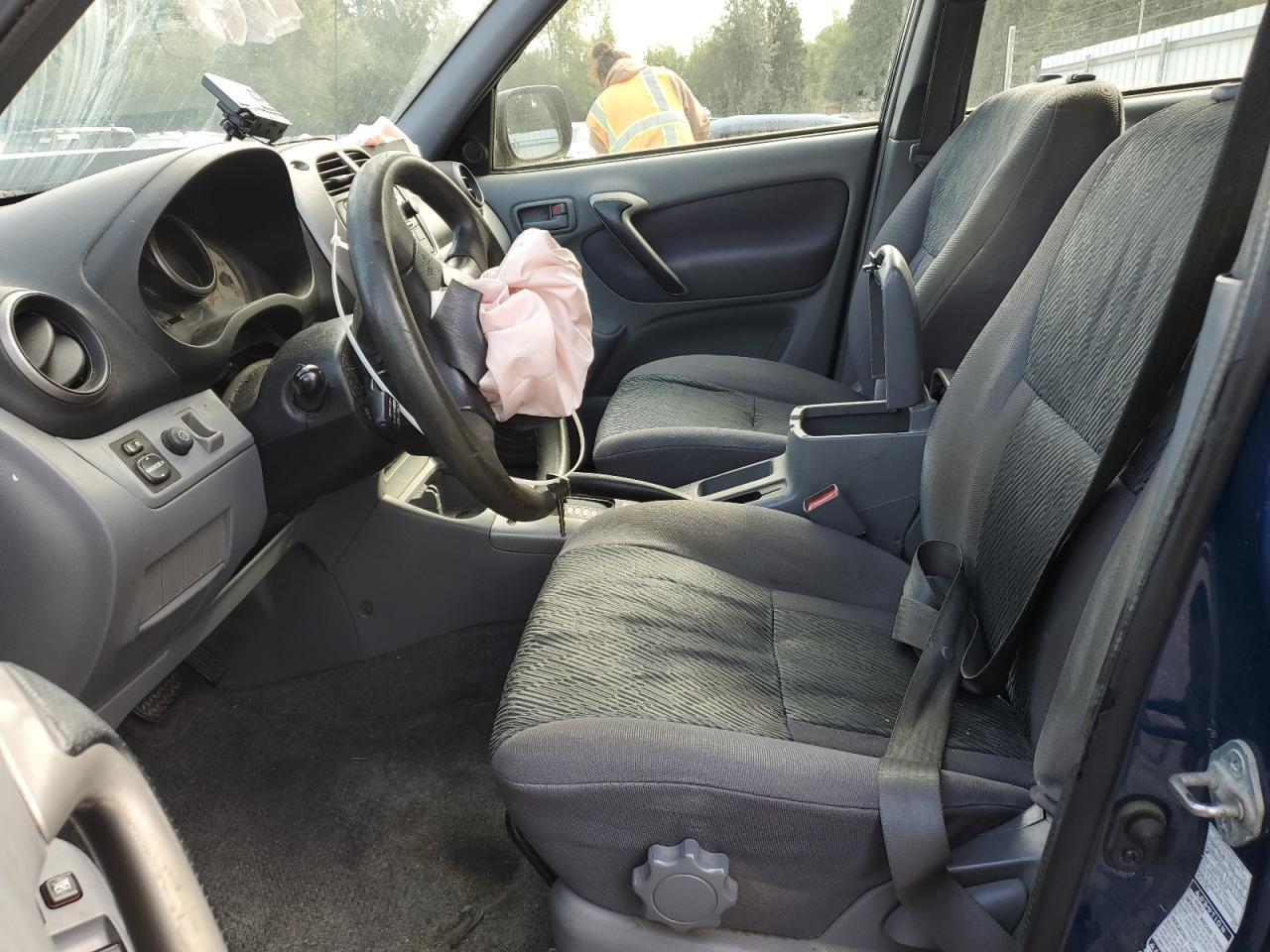 2003 TOYOTA RAV4