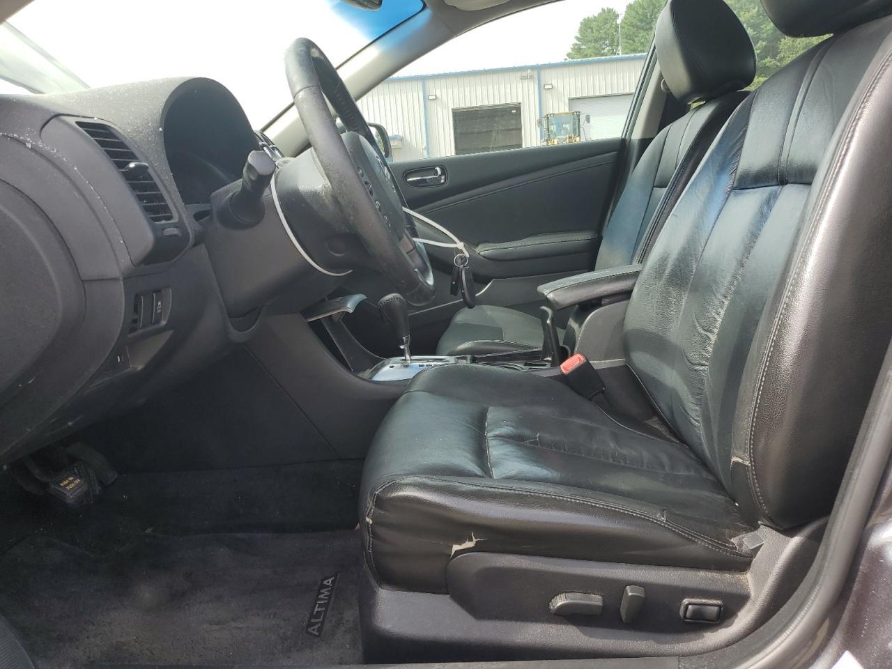 2011 NISSAN ALTIMA