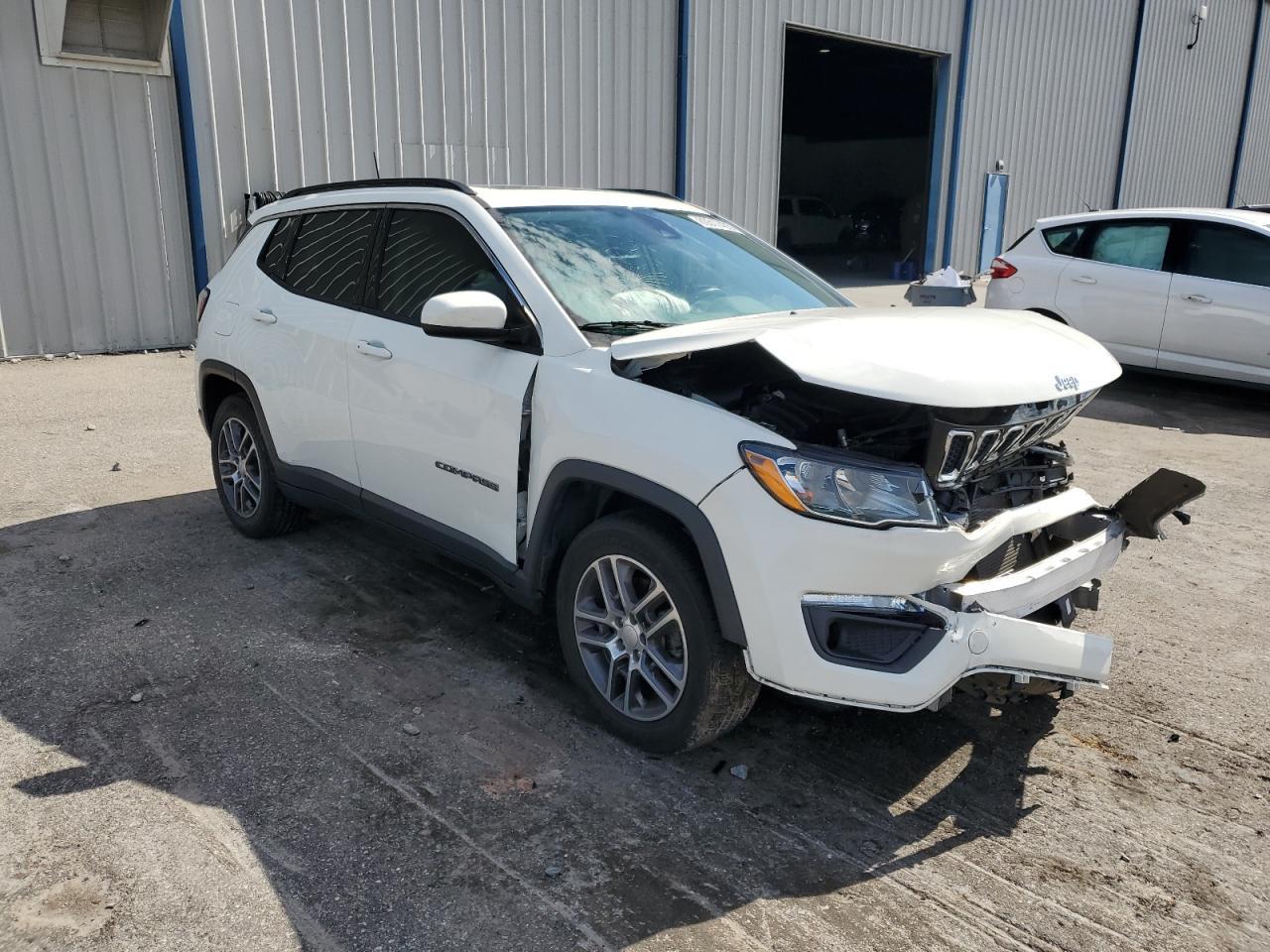 2020 JEEP Compass