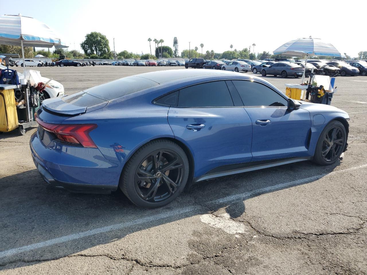 2024 AUDI e-tron GT