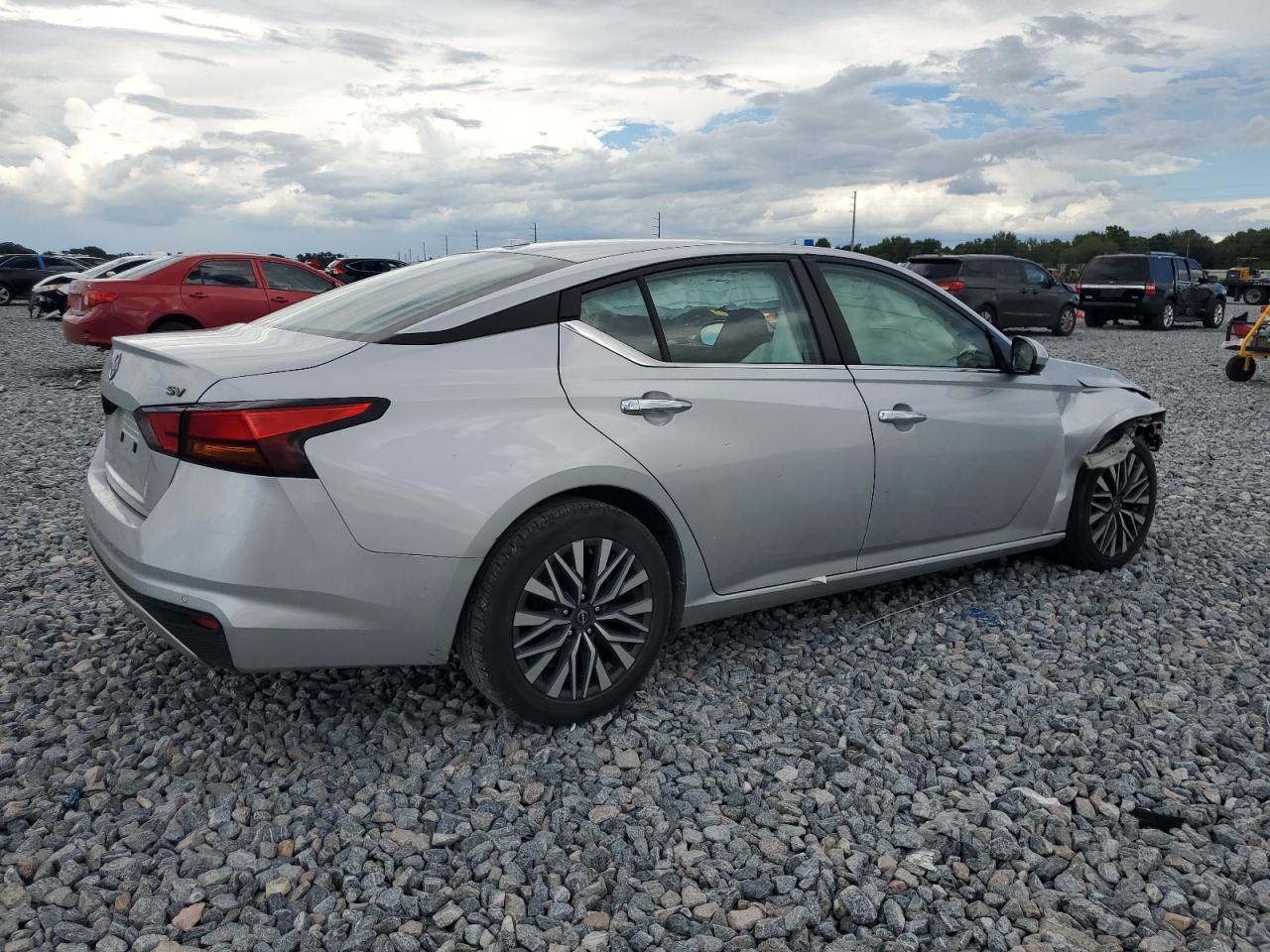 2023 NISSAN ALTIMA