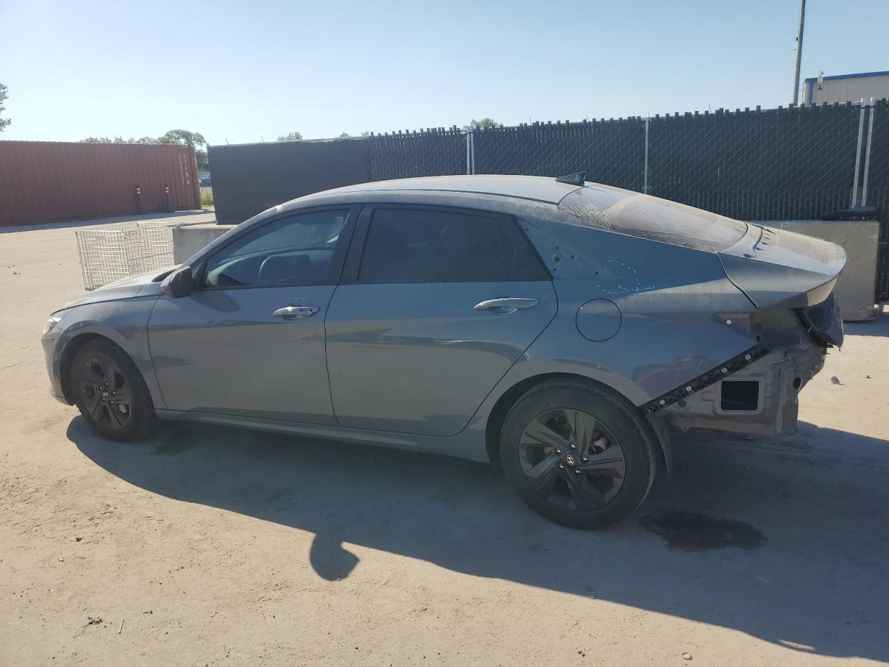 2022 HYUNDAI ELANTRA