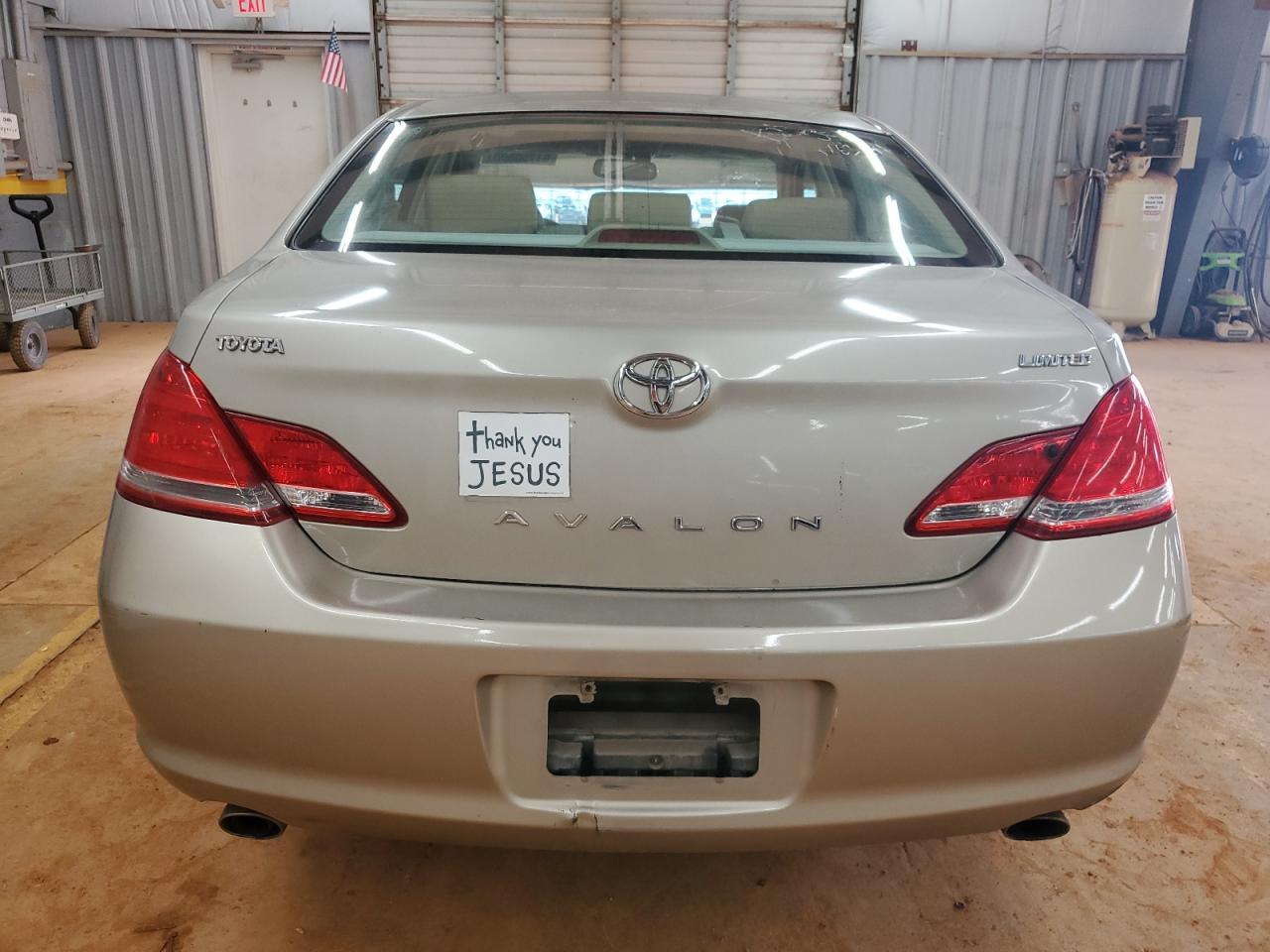 2007 TOYOTA Avalon