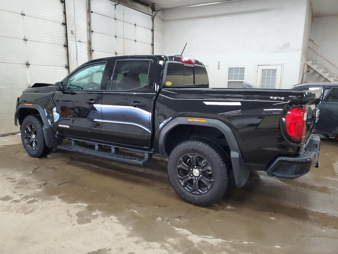 2024 GMC CANYON