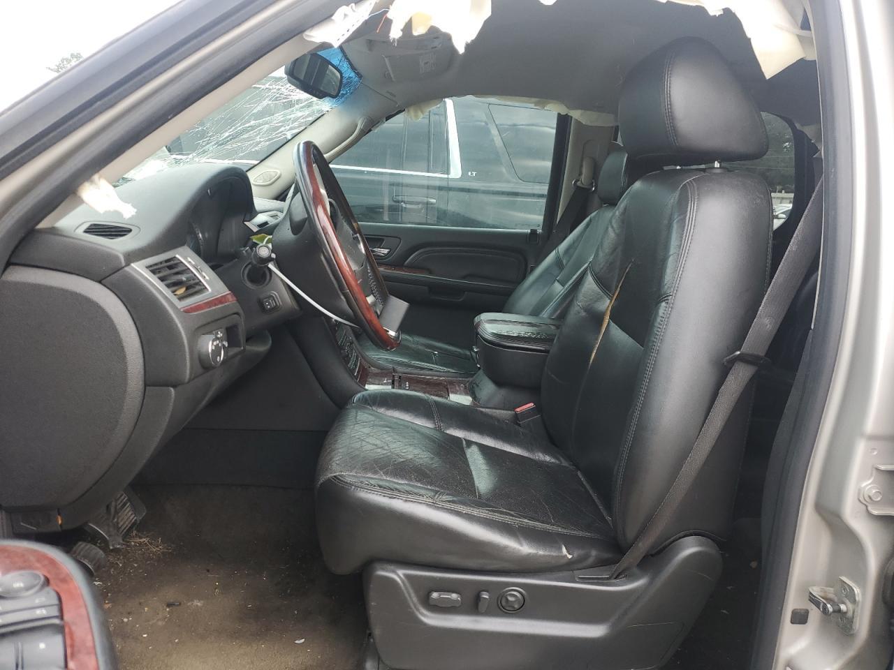 2009 CADILLAC ESCALADE