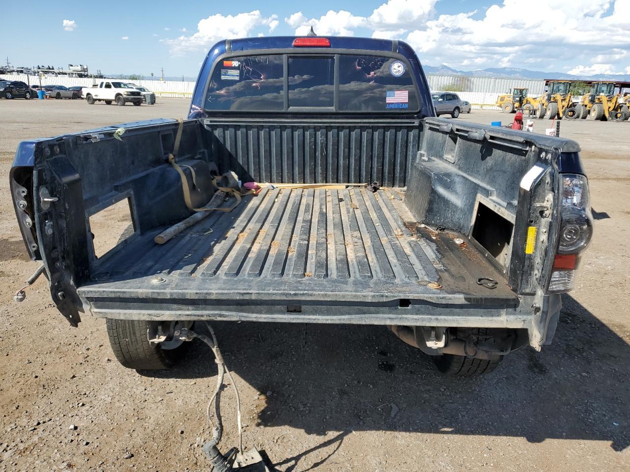 2012 TOYOTA TACOMA